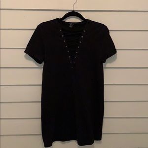 Deep V lace up T-shirt dress